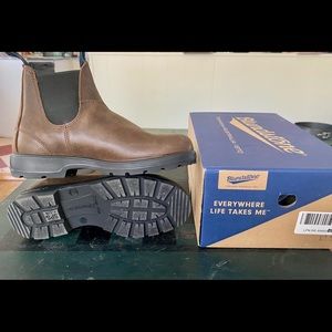 Thermal Blundstones - Antique Brown - Women’s 8